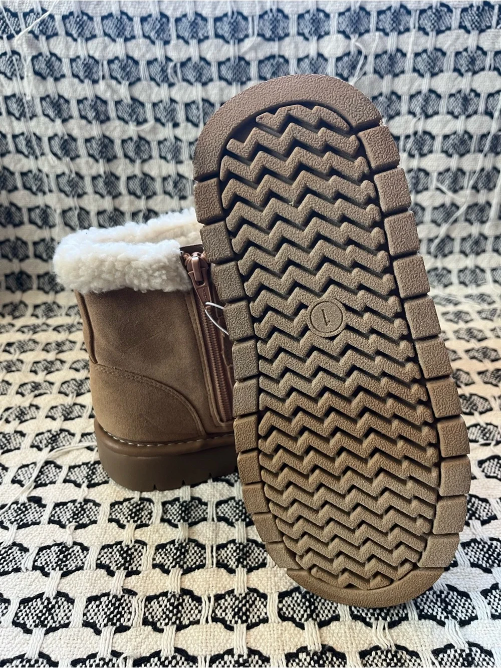 art class cozy faux
